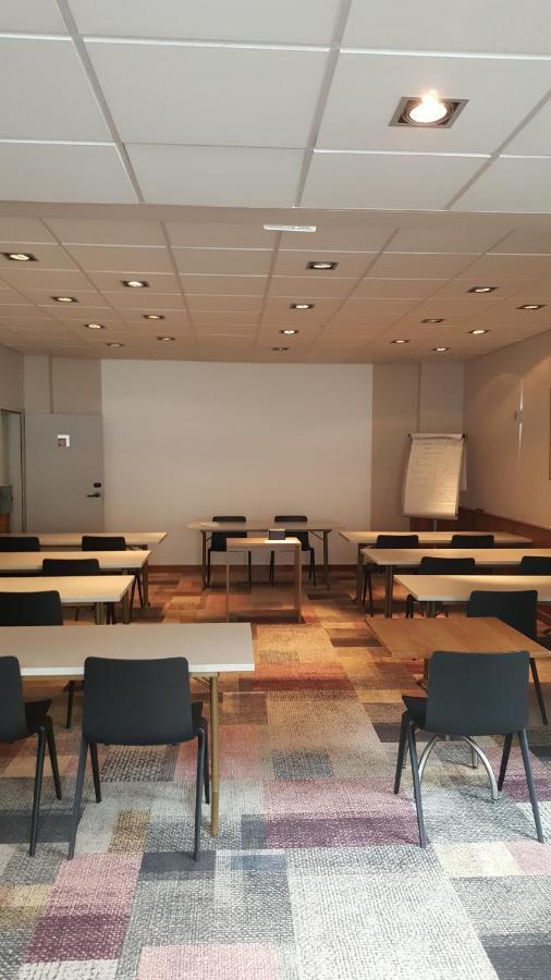 Ibis Saint-Omer Centre Екстериор снимка