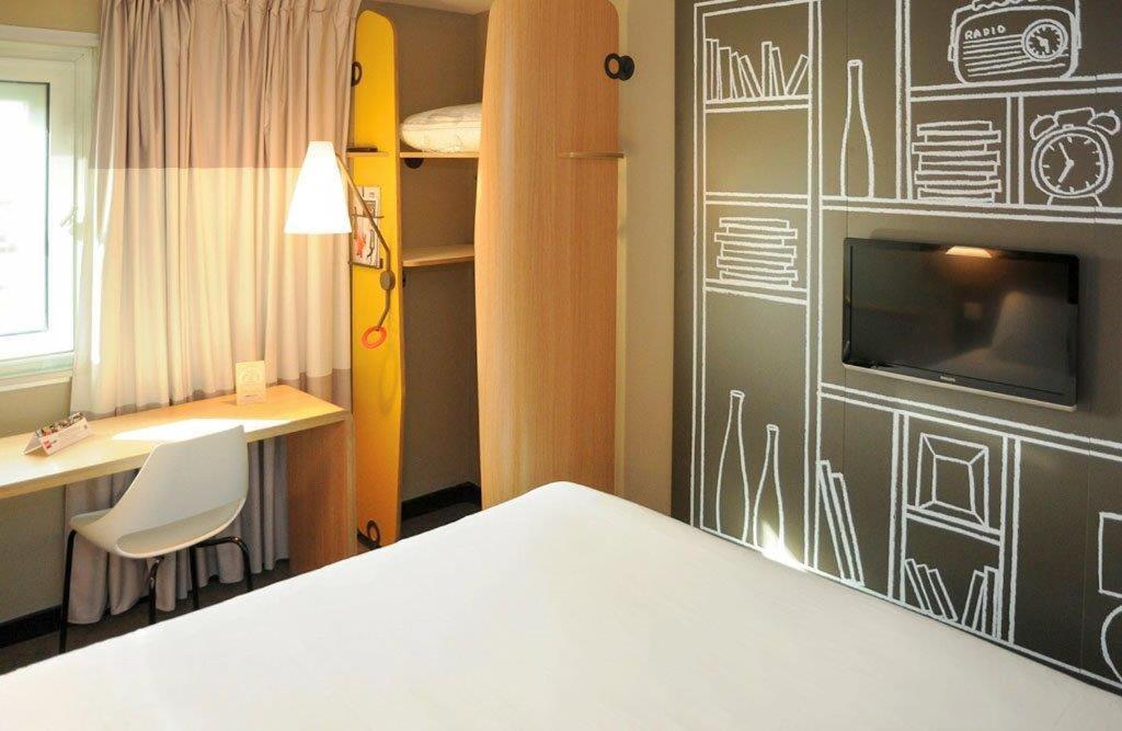Ibis Saint-Omer Centre Екстериор снимка